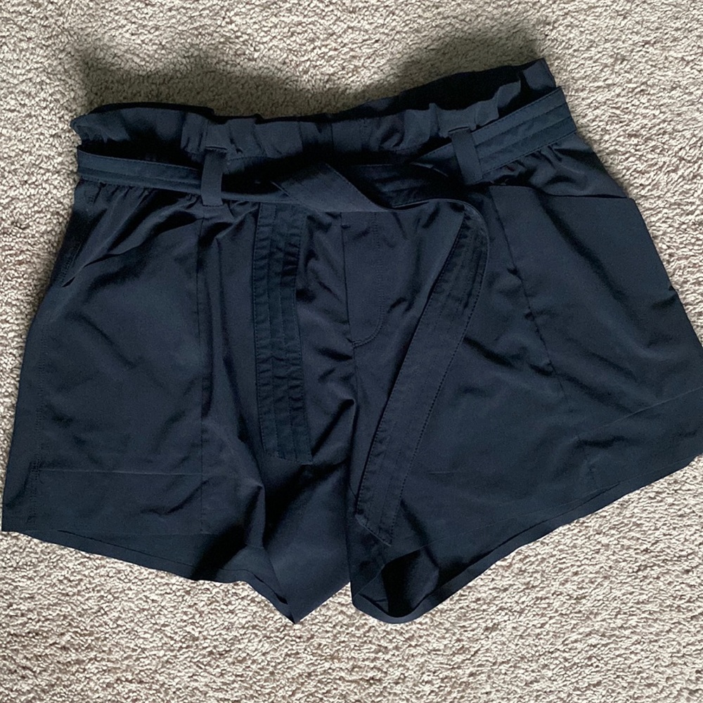 Athleta nylon paper bag shorts. Size 12.